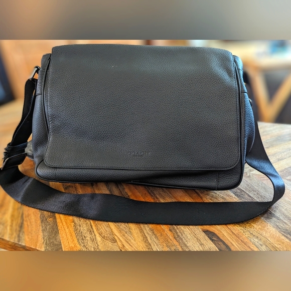 Coach Metropolitan Black Pebbled Leather Brief Case. Gently Used❤️ - Picture 1 of 4